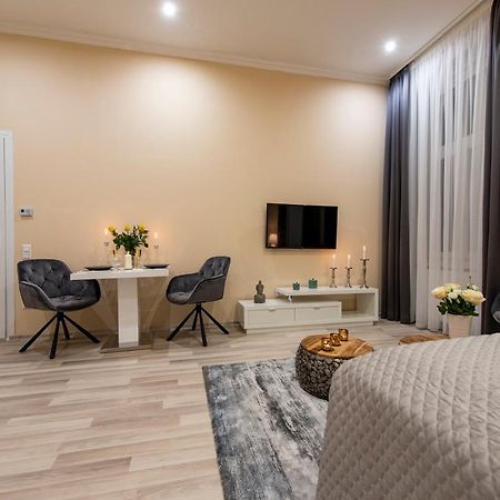 City Centre Deluxe Apartments Budapeszt Zewnętrze zdjęcie