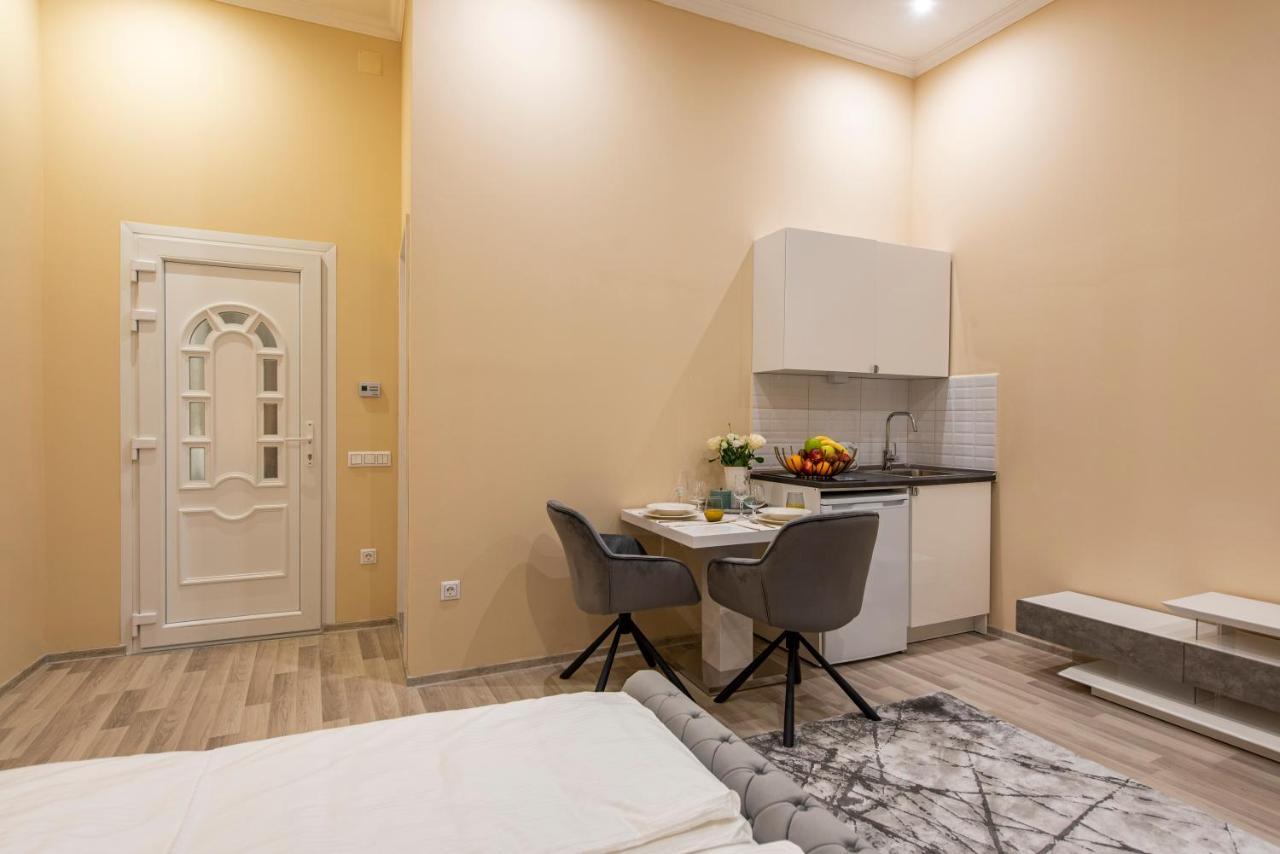 City Centre Deluxe Apartments Budapeszt Zewnętrze zdjęcie
