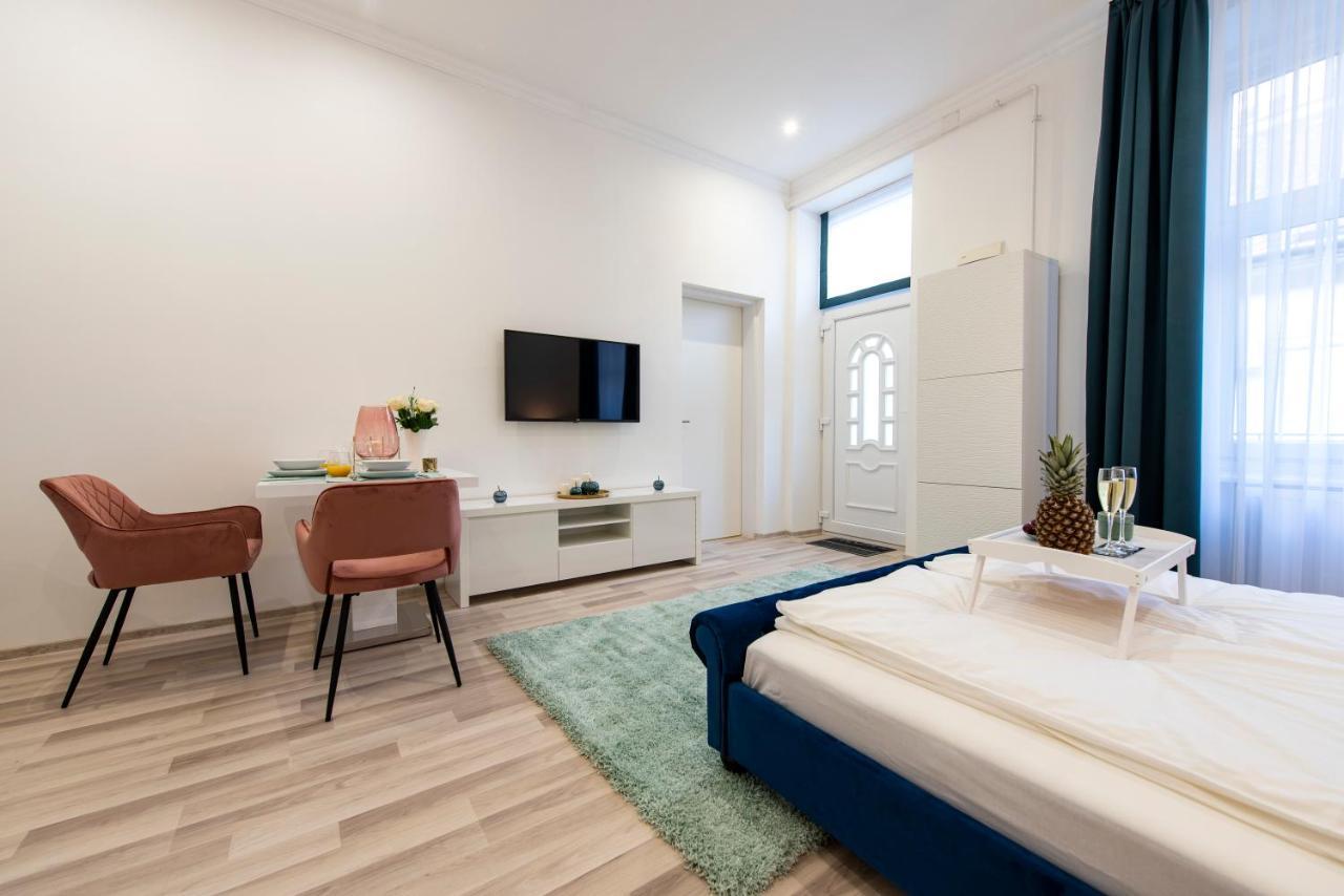 City Centre Deluxe Apartments Budapeszt Zewnętrze zdjęcie