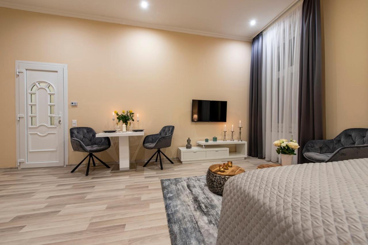 City Centre Deluxe Apartments Budapeszt Zewnętrze zdjęcie